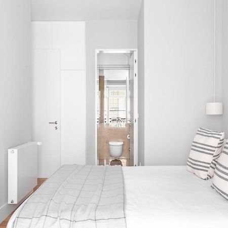 Joivy Marvelous 3-Bed Home With Astonishing View And Terrace, Nearby St George Castle Lissabon Exterior foto