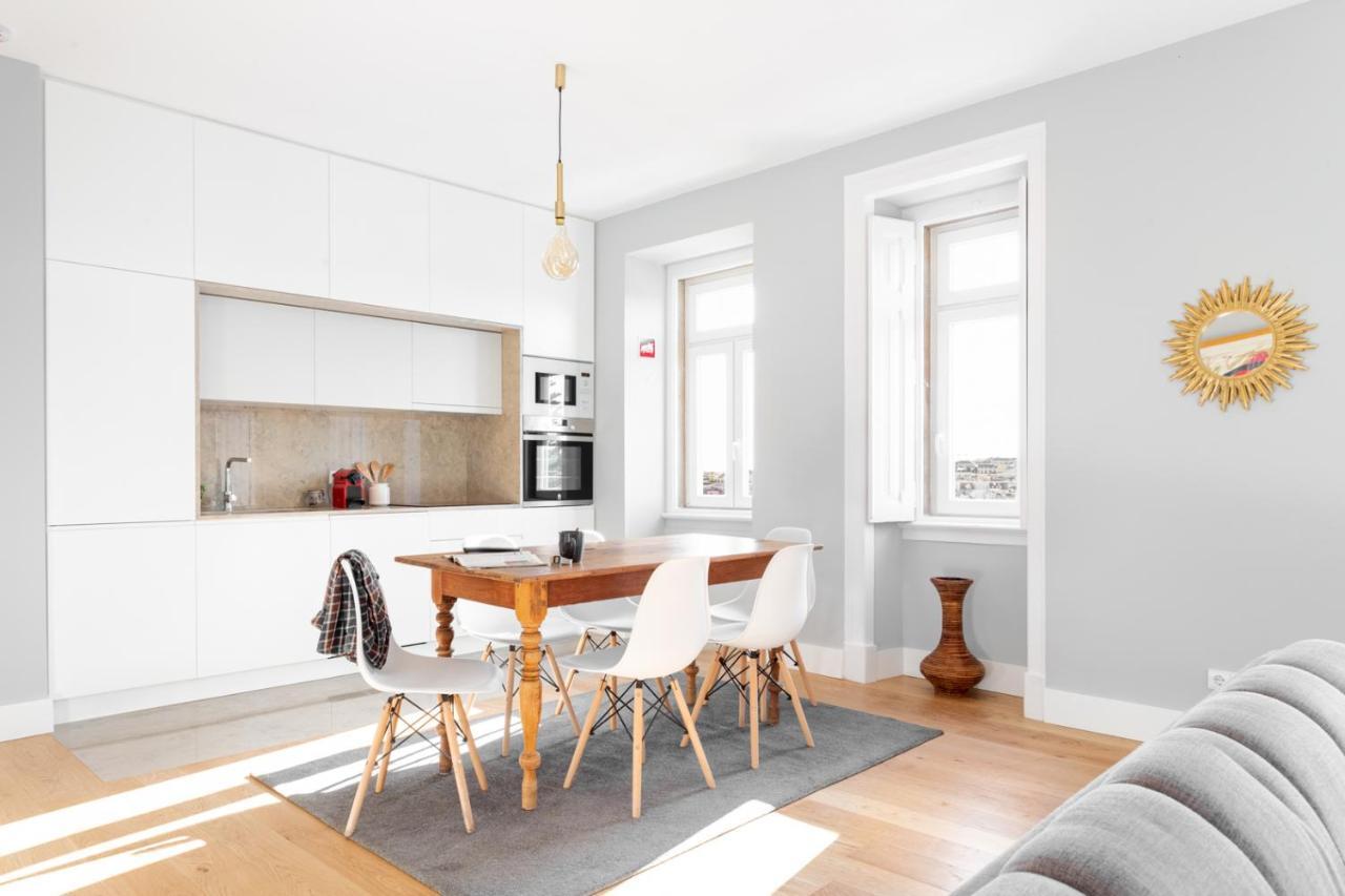 Joivy Marvelous 3-Bed Home With Astonishing View And Terrace, Nearby St George Castle Lissabon Exterior foto
